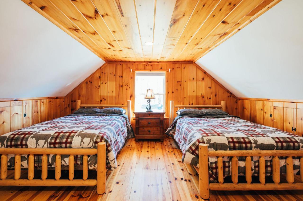 Ski Chalet W-Hot Tub, Only 3 Min To Sunday River Ski Lifts! Bethel Eksteriør billede