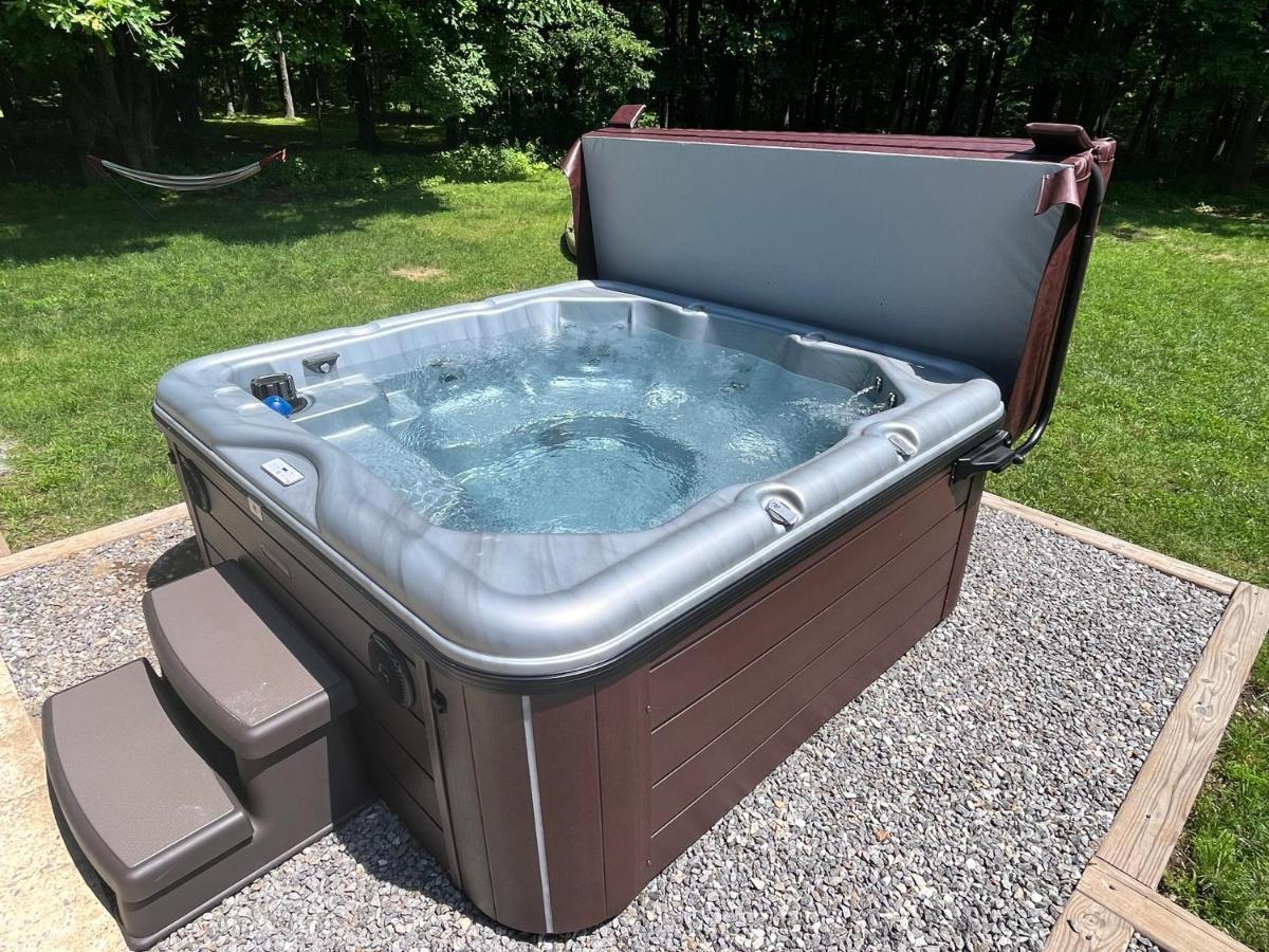 Ski Chalet W-Hot Tub, Only 3 Min To Sunday River Ski Lifts! Bethel Eksteriør billede